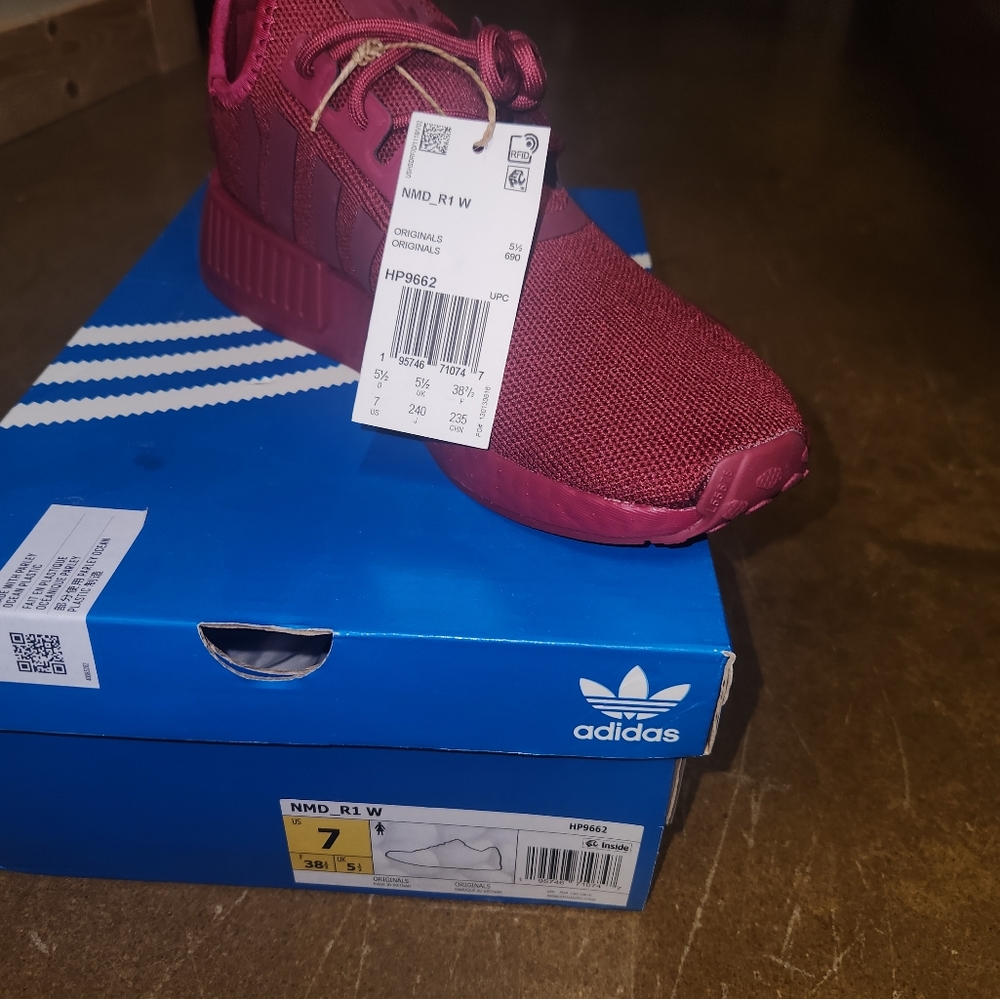 Adidas NMD -R1 - Picture 4 of 4